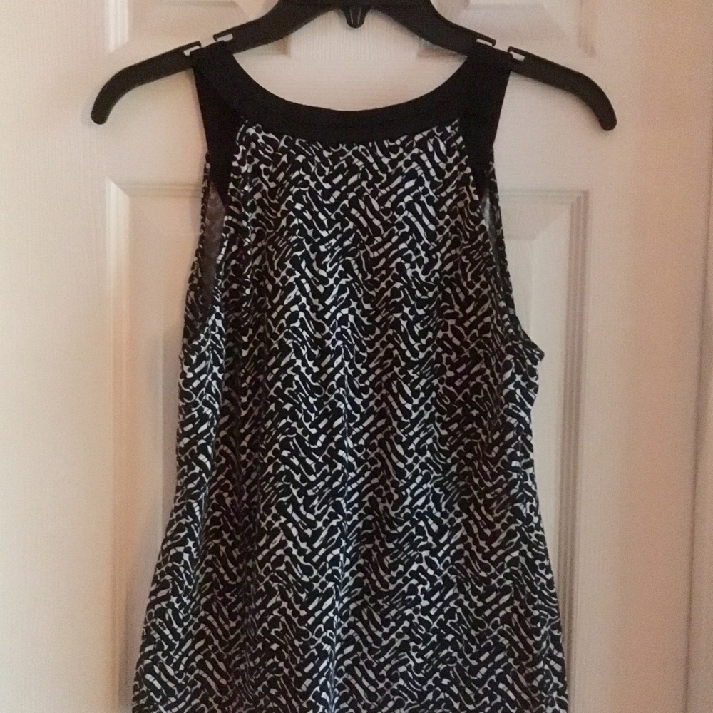 Black and white fun, dressy tank top
